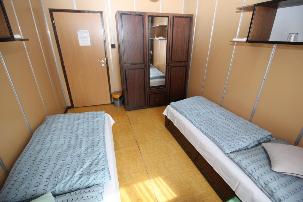 Garni Hotell Liptovský Mikuláš Exteriör bild