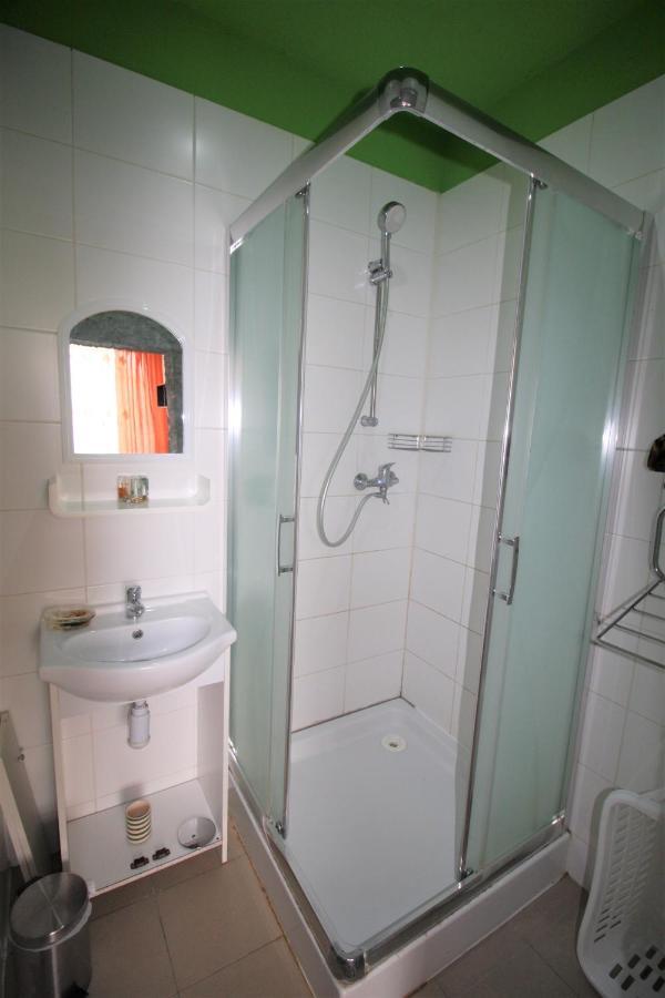 Garni Hotell Liptovský Mikuláš Exteriör bild